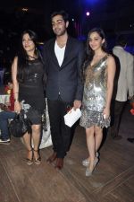 Aarti Surendranath at Poonam Dhillon_s birthday bash and production house launch with Rohit Verma fashion show in Mumbai on 17th April 2013 (12).JPG